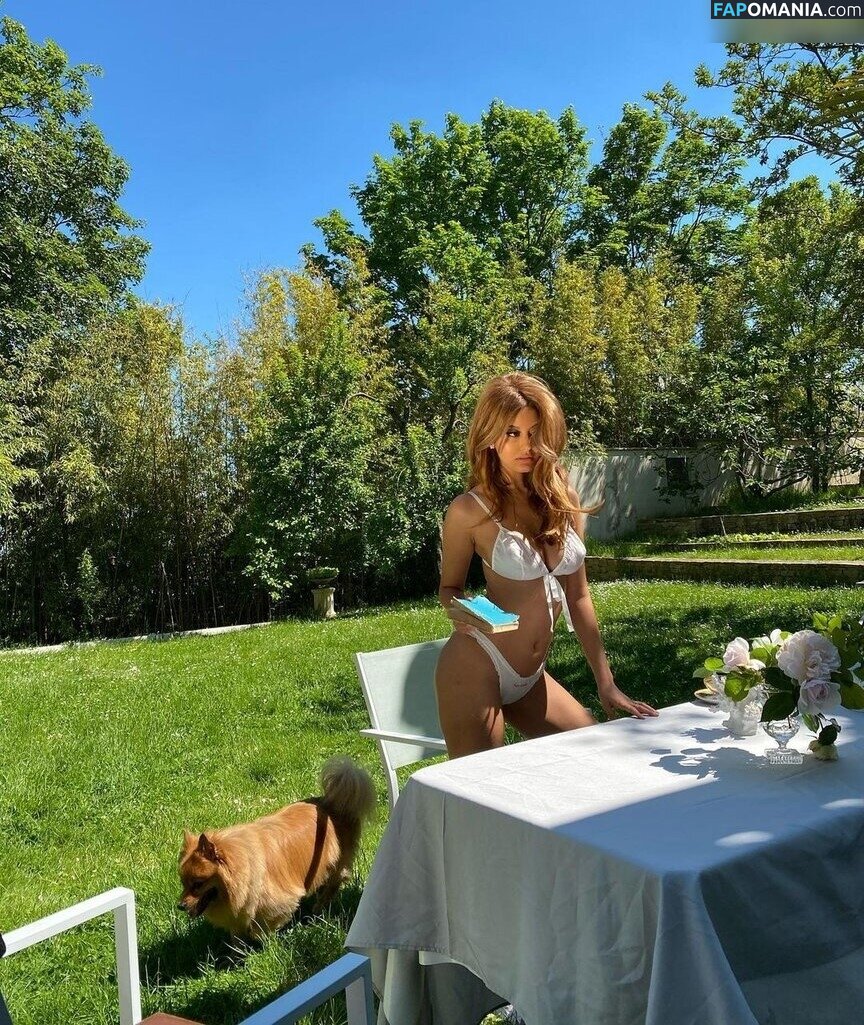 Zahia Dehar / zahiaofficiel Desnudo OnlyFans  Foto filtrada #299