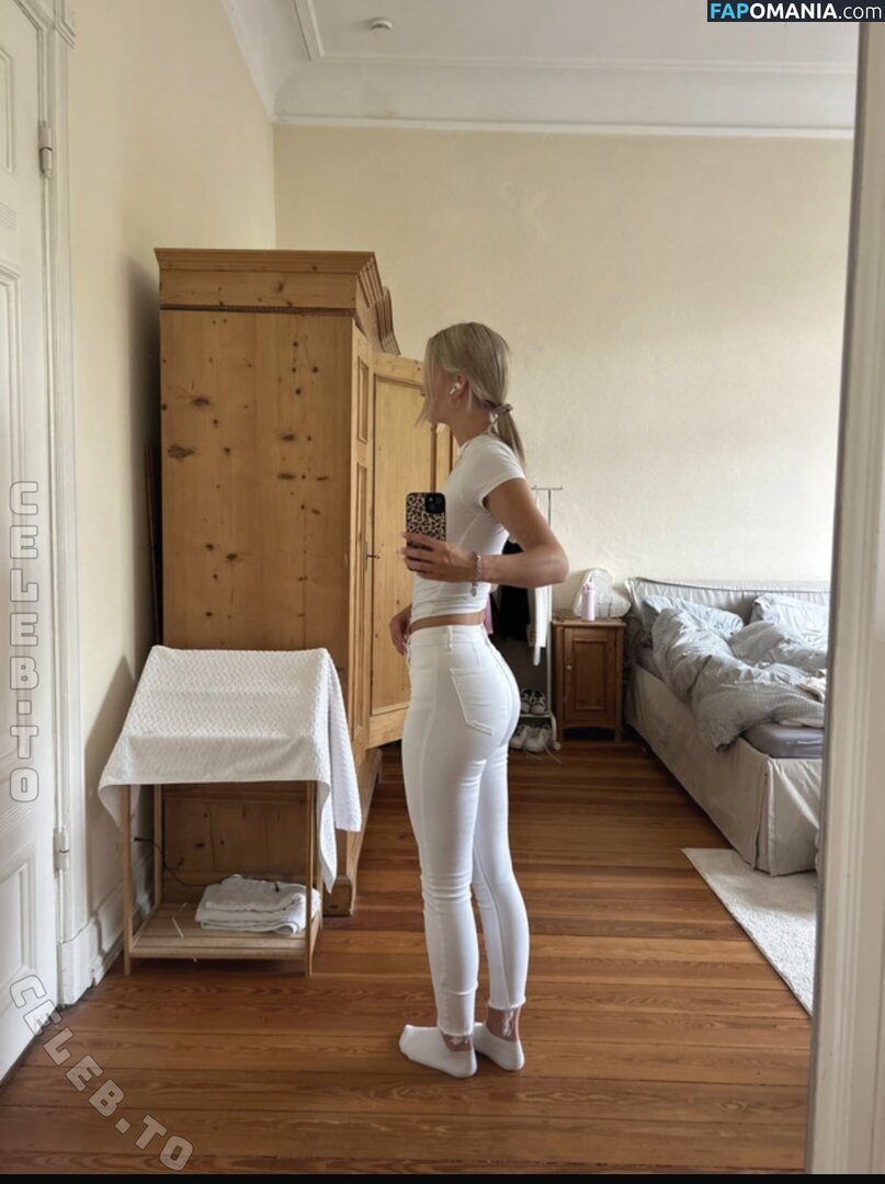 Zarah Ellen / zarah.ellen / zarah_eln Desnudo OnlyFans  Foto filtrada #4