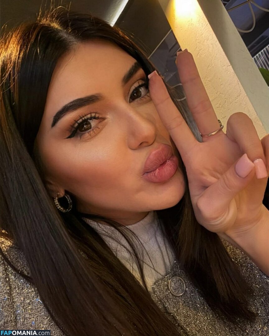  / @zarina_yuldashova_ / Yuldasheva / Yuldashova / Zarin / Zarina / Zarina Yuldasheva Desnudo OnlyFans  Foto filtrada #15