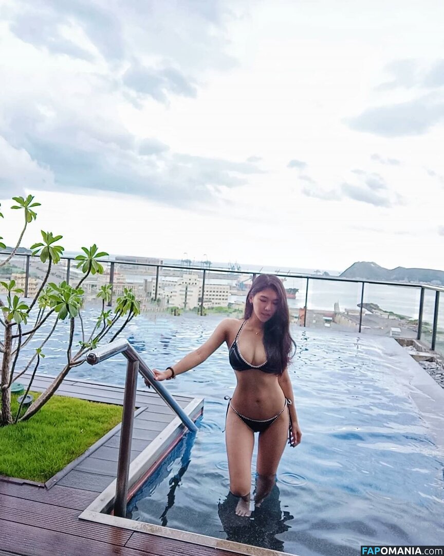 https: / zeng.zzzz Desnudo OnlyFans  Foto filtrada #1
