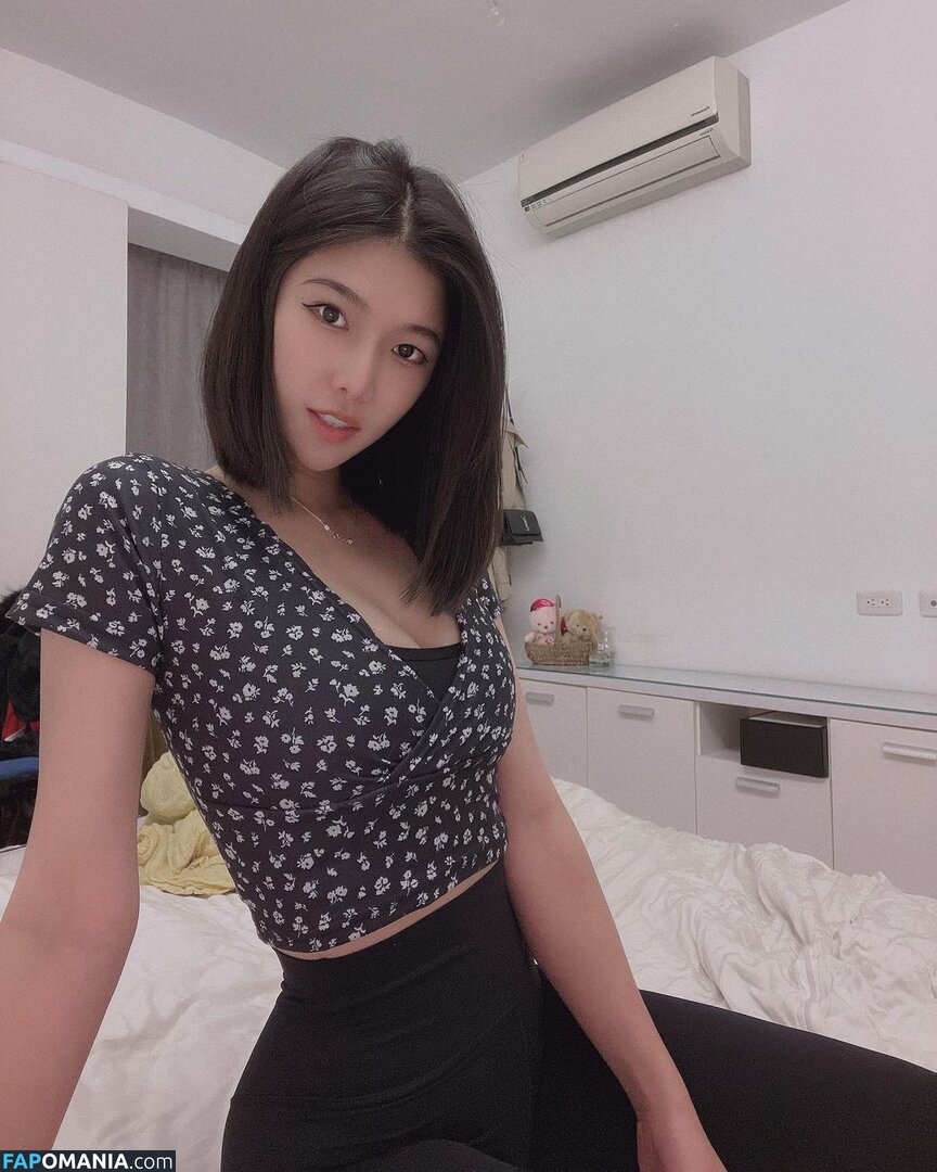 https: / zeng.zzzz Desnudo OnlyFans  Foto filtrada #2