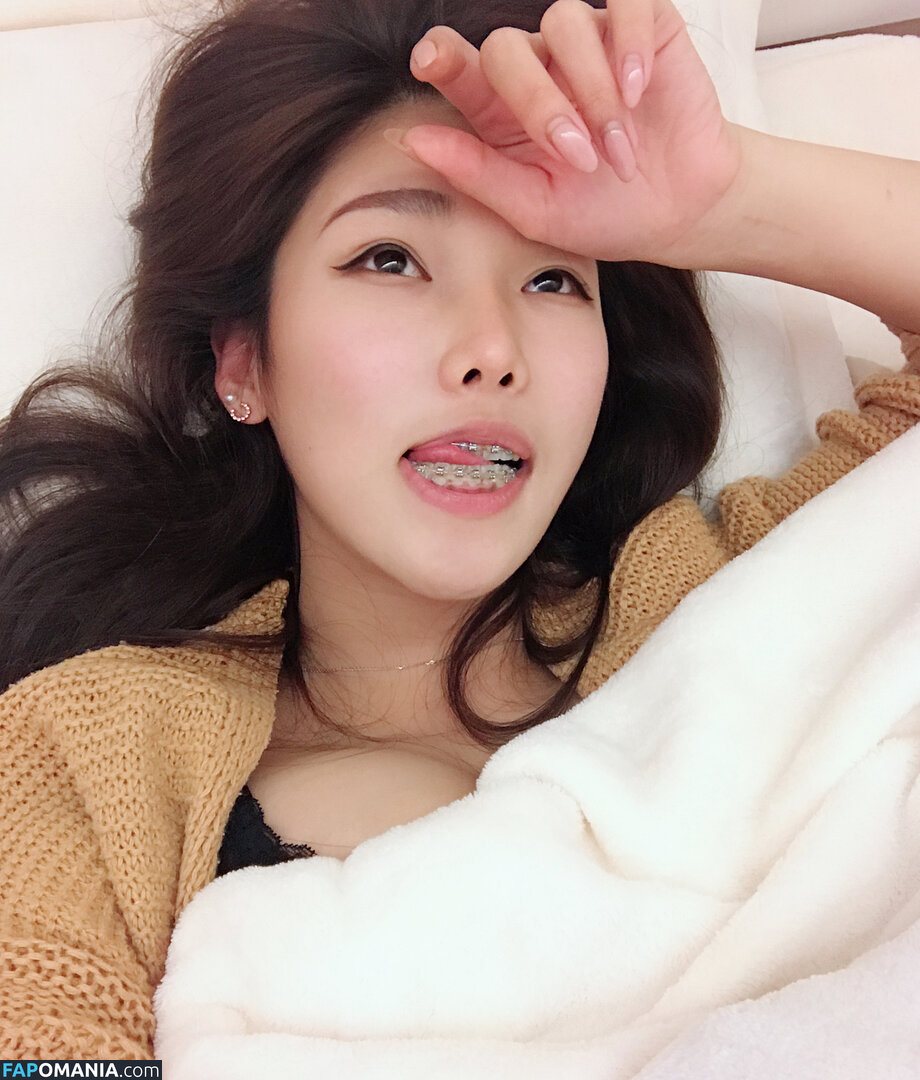 https: / zeng.zzzz Desnudo OnlyFans  Foto filtrada #8