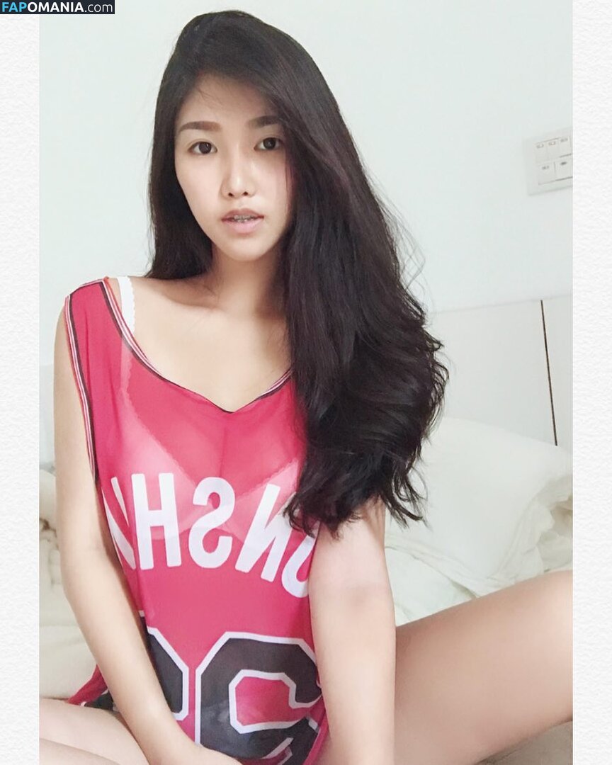 https: / zeng.zzzz Desnudo OnlyFans  Foto filtrada #18
