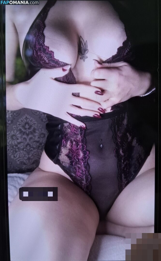 Zenicke Drolje / __bedra__ / huskicchanaa / lara._croft._ / mmiijjaaa / sisicmedina Desnudo OnlyFans  Foto filtrada #14