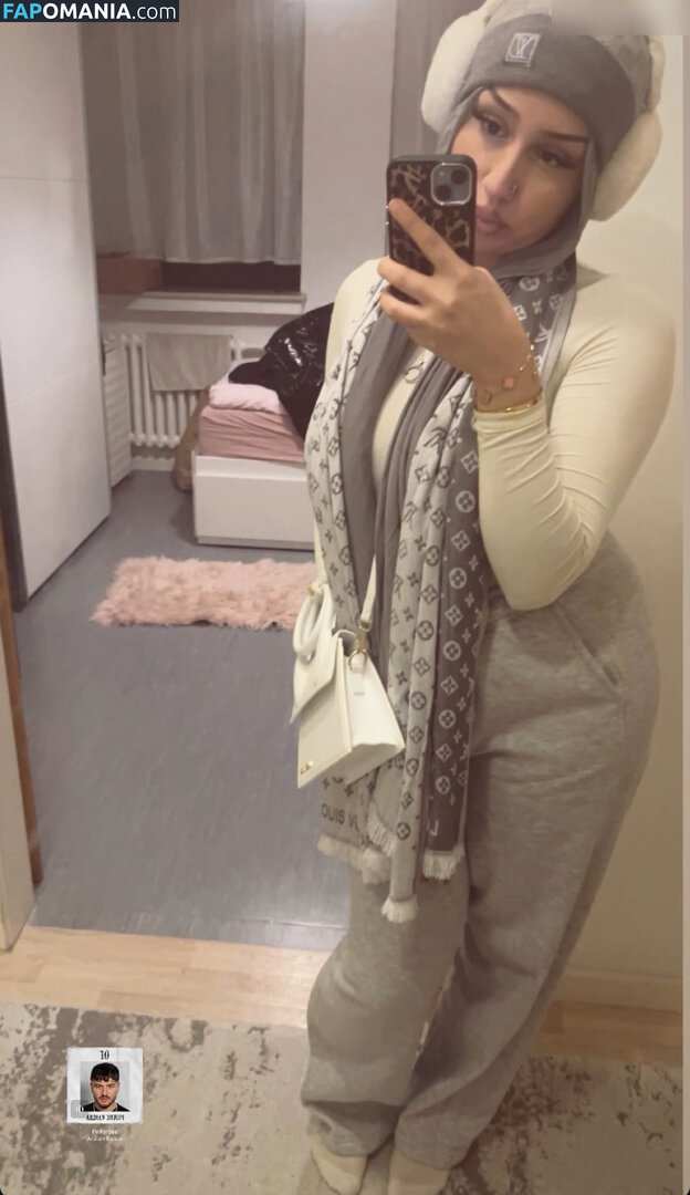 Zeynohijabi Desnudo OnlyFans  Foto filtrada #8