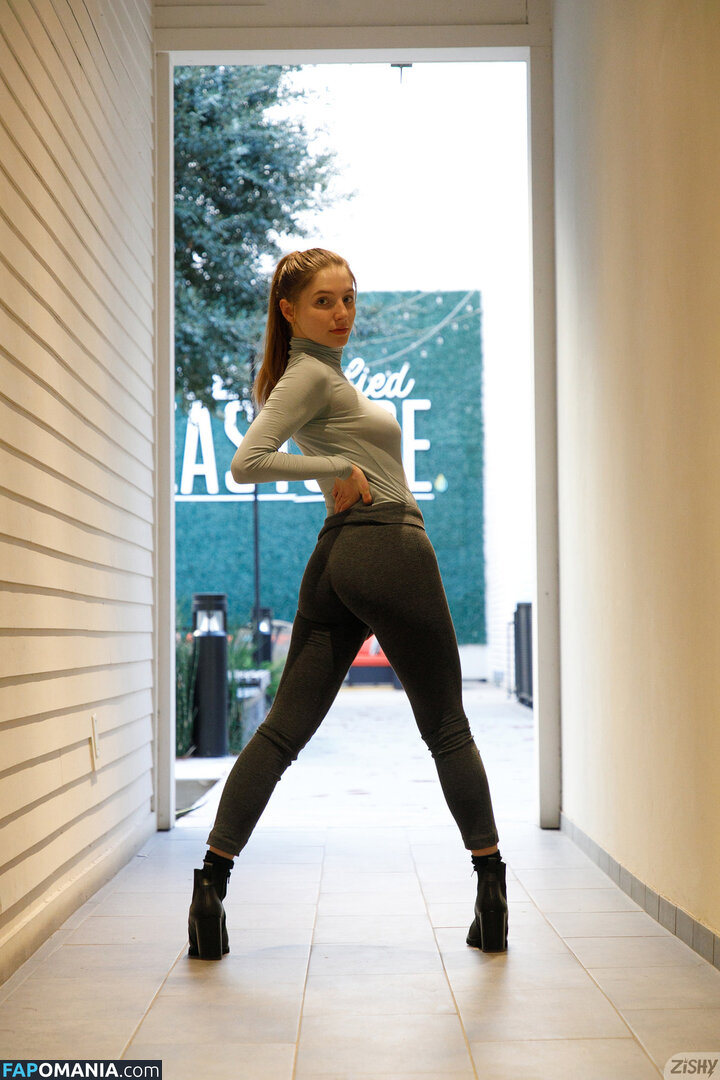 Zishy / zishylives Desnudo OnlyFans  Foto filtrada #471