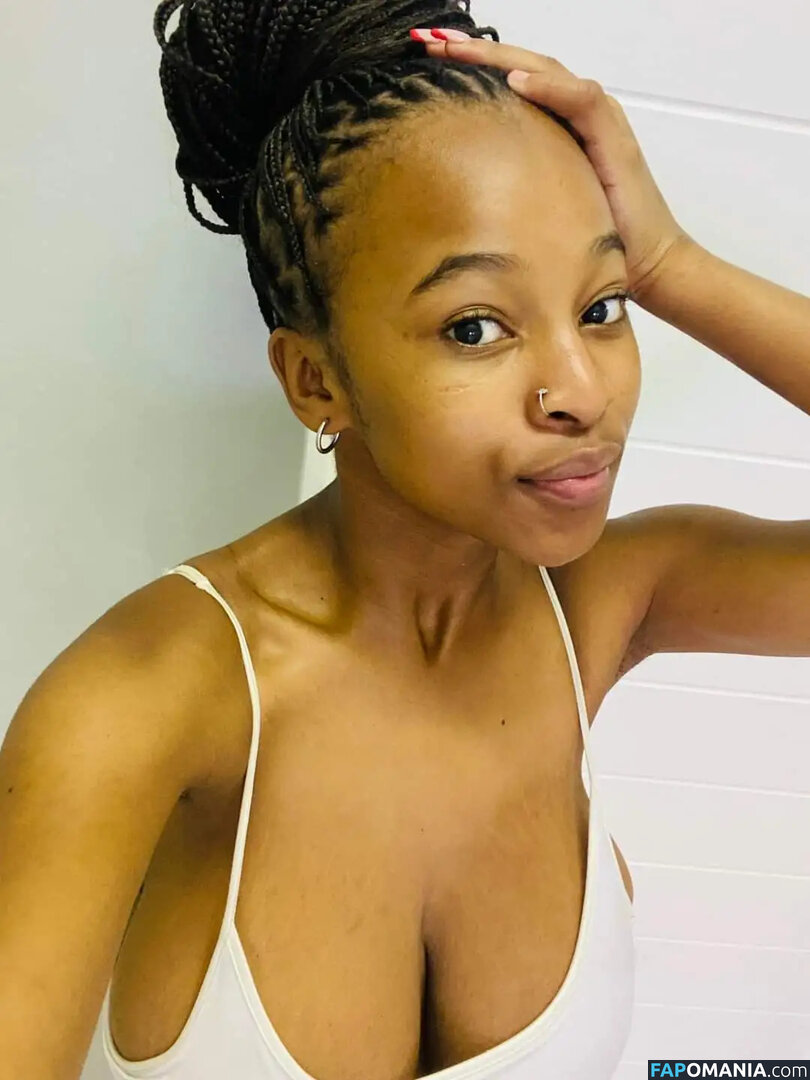 Zizipho Ondiswa / majokwenizizipho / zizipho_majokweni Desnudo OnlyFans  Foto filtrada #10