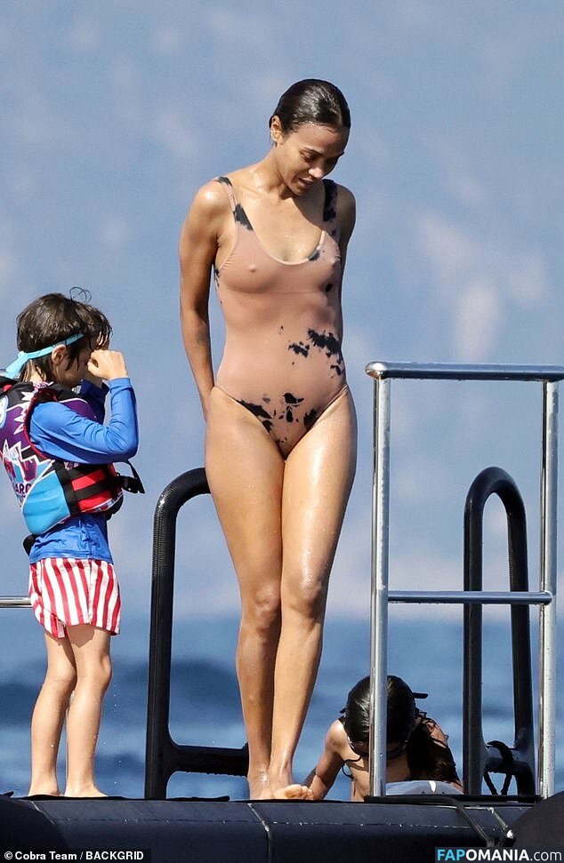 Zoë Saldana Desnudo OnlyFans  Foto filtrada #20
